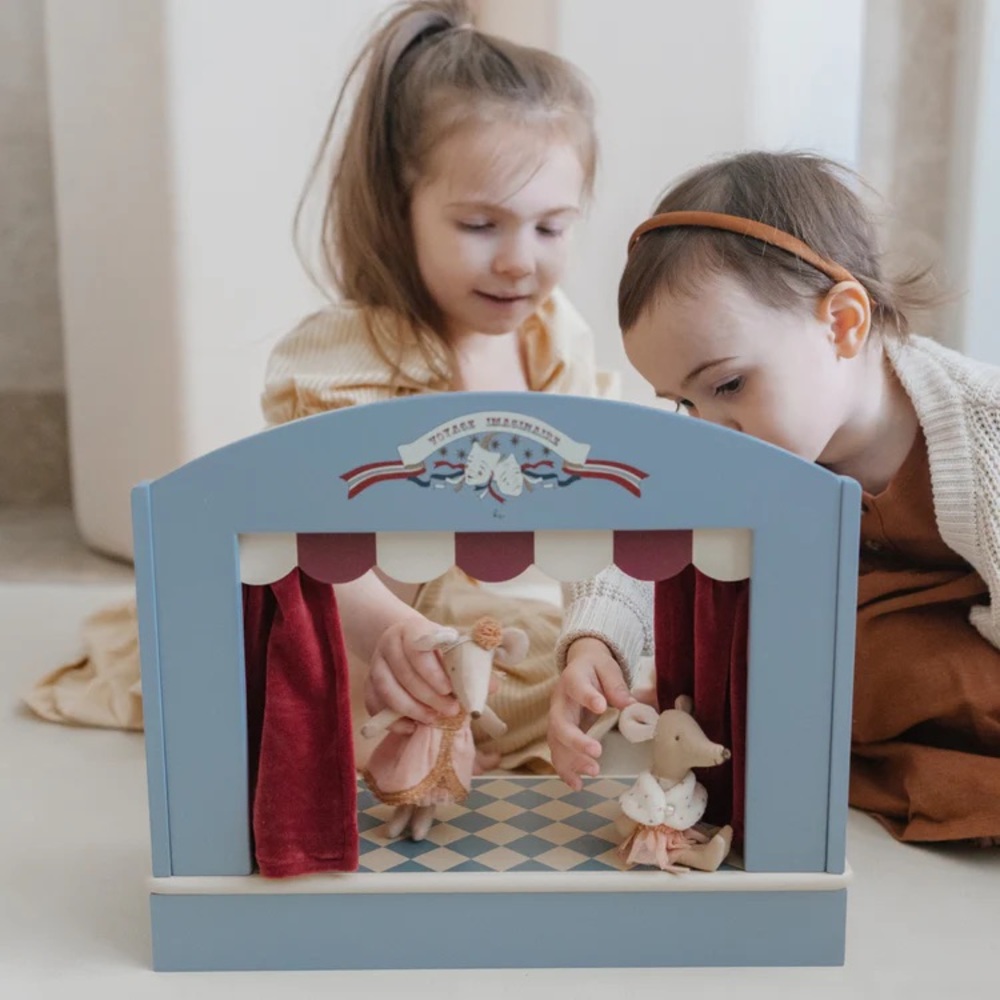 Konges Sløjd Wooden Puppet Theatre